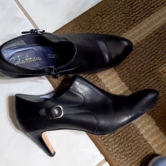 Cole Haan black booties - size 10. - Picture 1 of 6